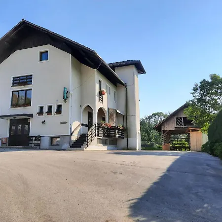 Tourist Farm Lavric