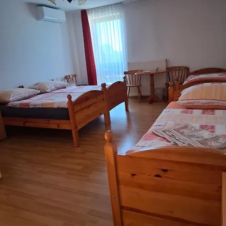 Tourist Farm Lavric Farm stay