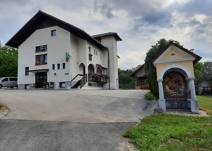 Tourist Farm Lavric Bivanje na kmetiji Vodice