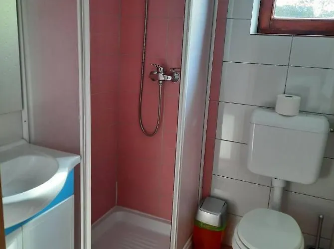 Tourist Farm Lavric Bivanje na kmetiji *